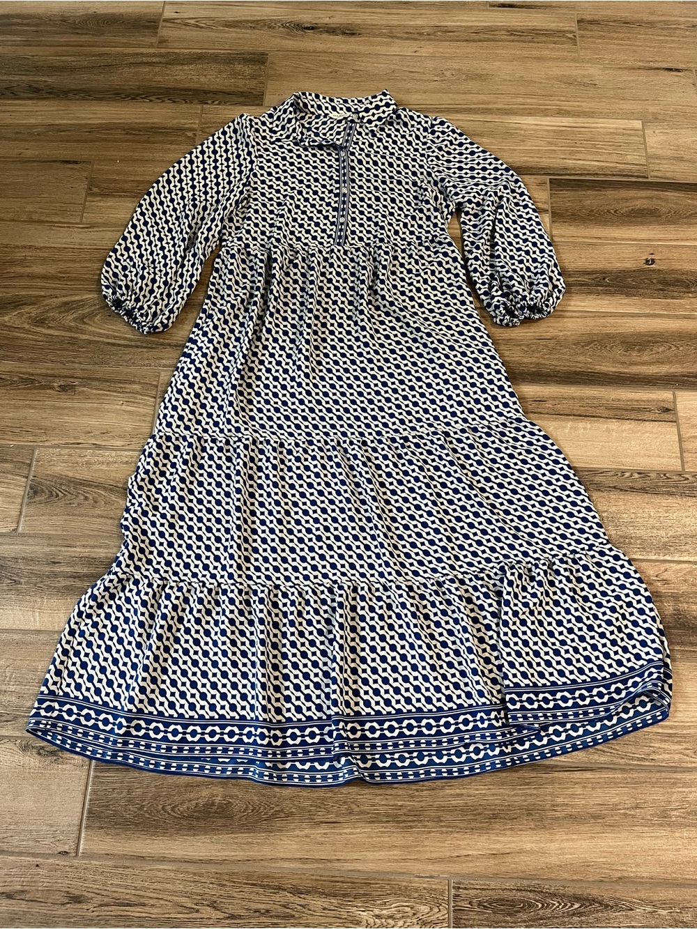 Max Studio Blue and White Patterned Tiered Women's Dress